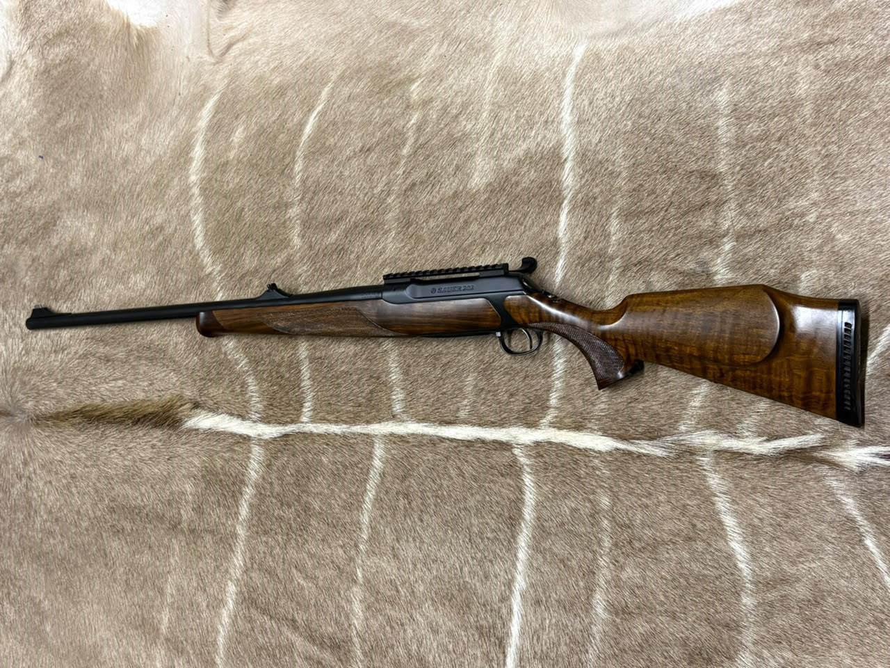 Sauer & Sohn Mod 202 375H&H