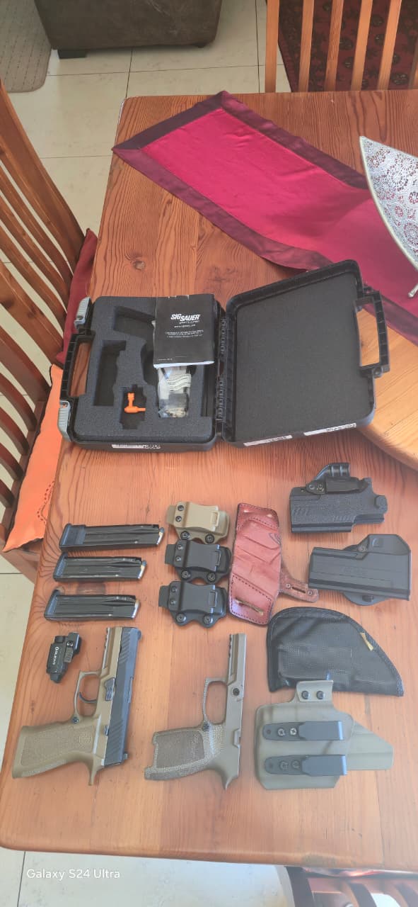 Sig Sauer P320 - Image 2