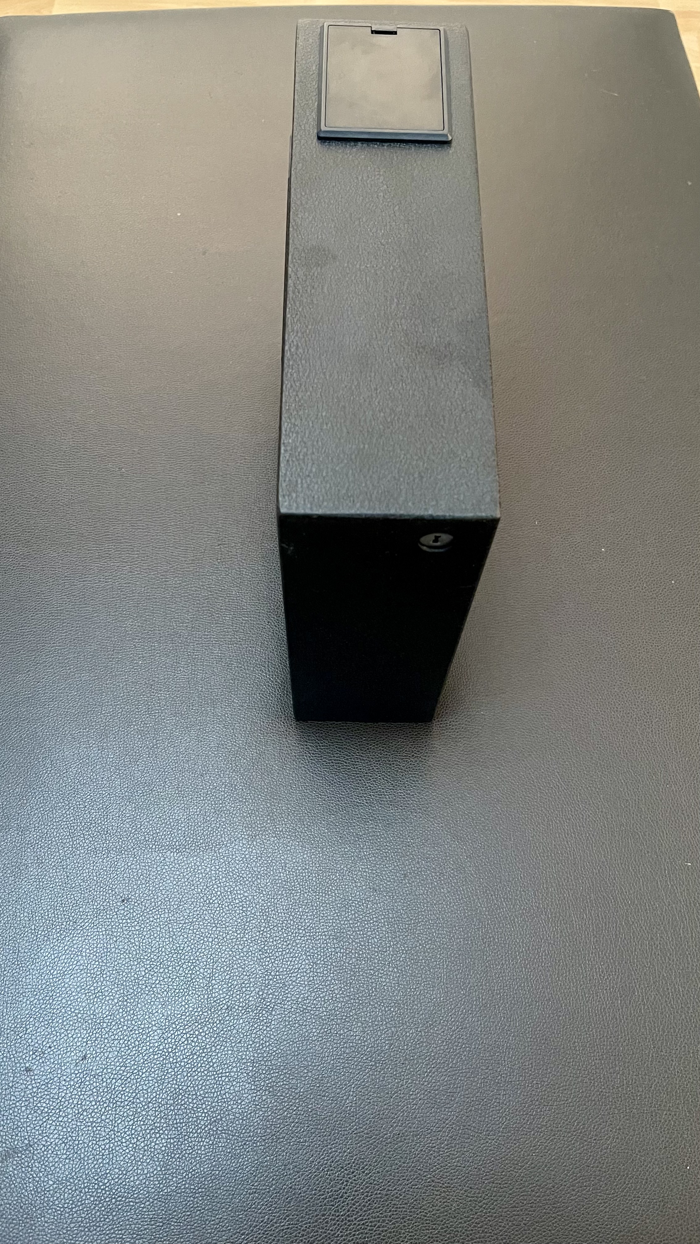 Quick Access Biometric Gun Safe - Image 7