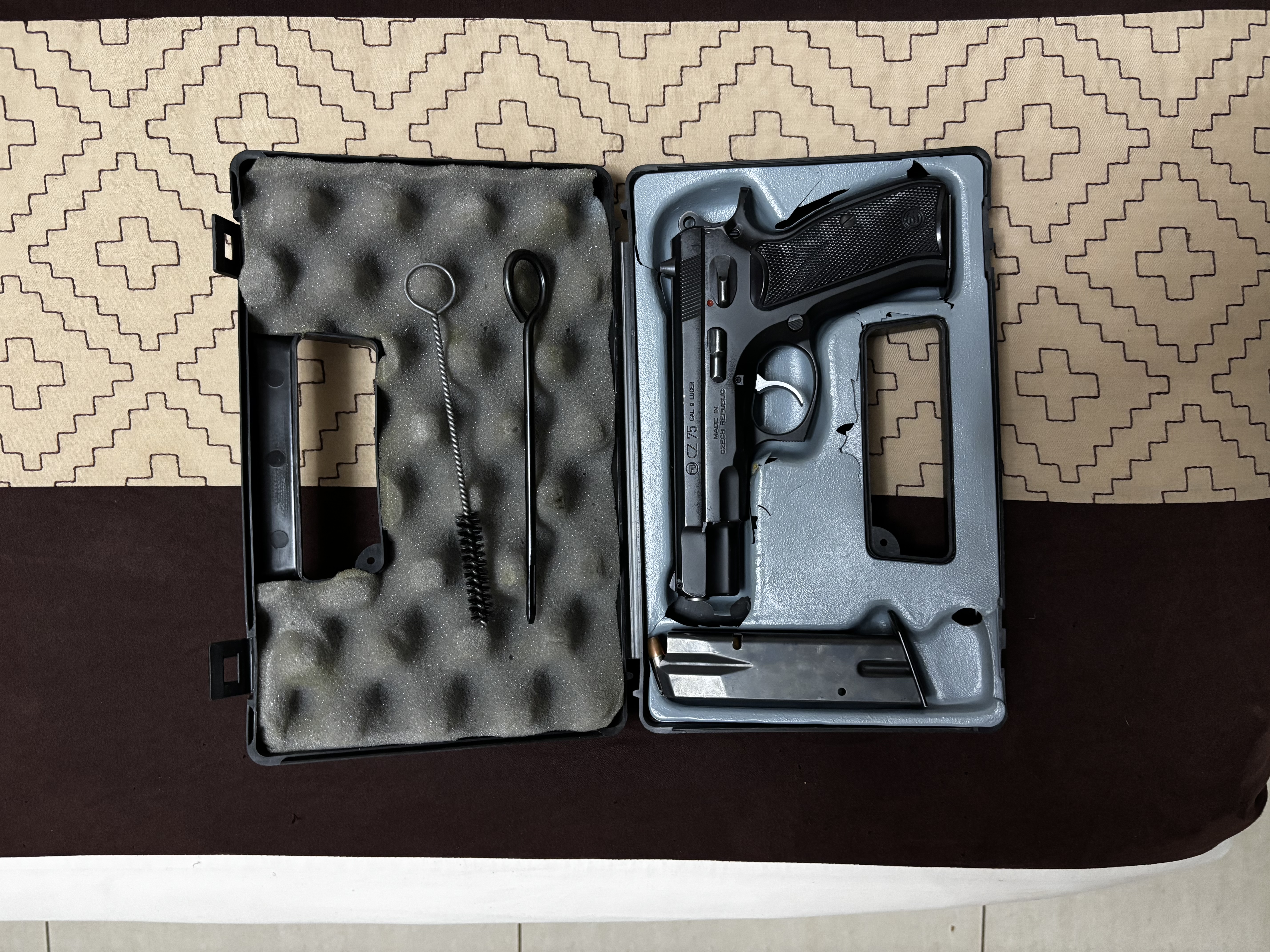 CZ 75 9x19