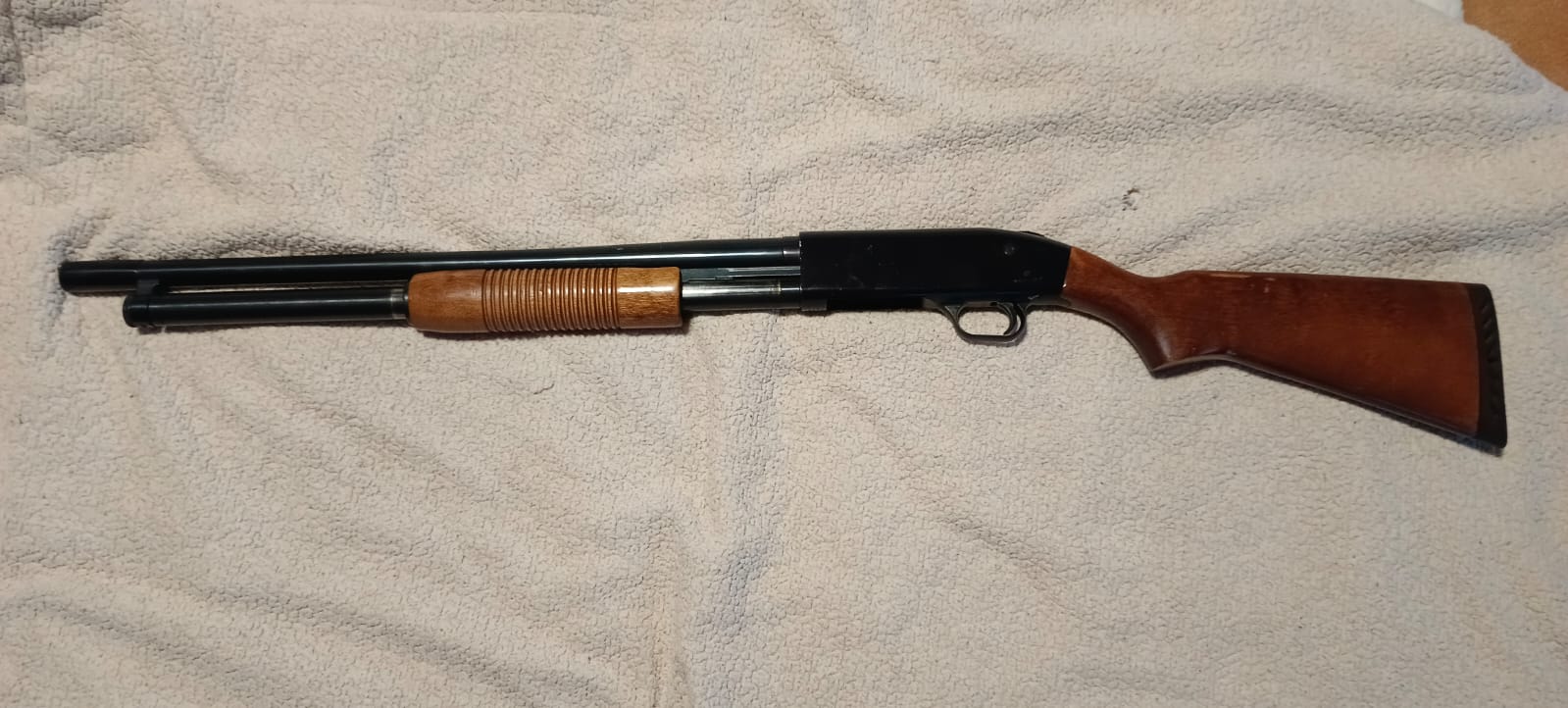 Mossberg Pump Action 12 GA