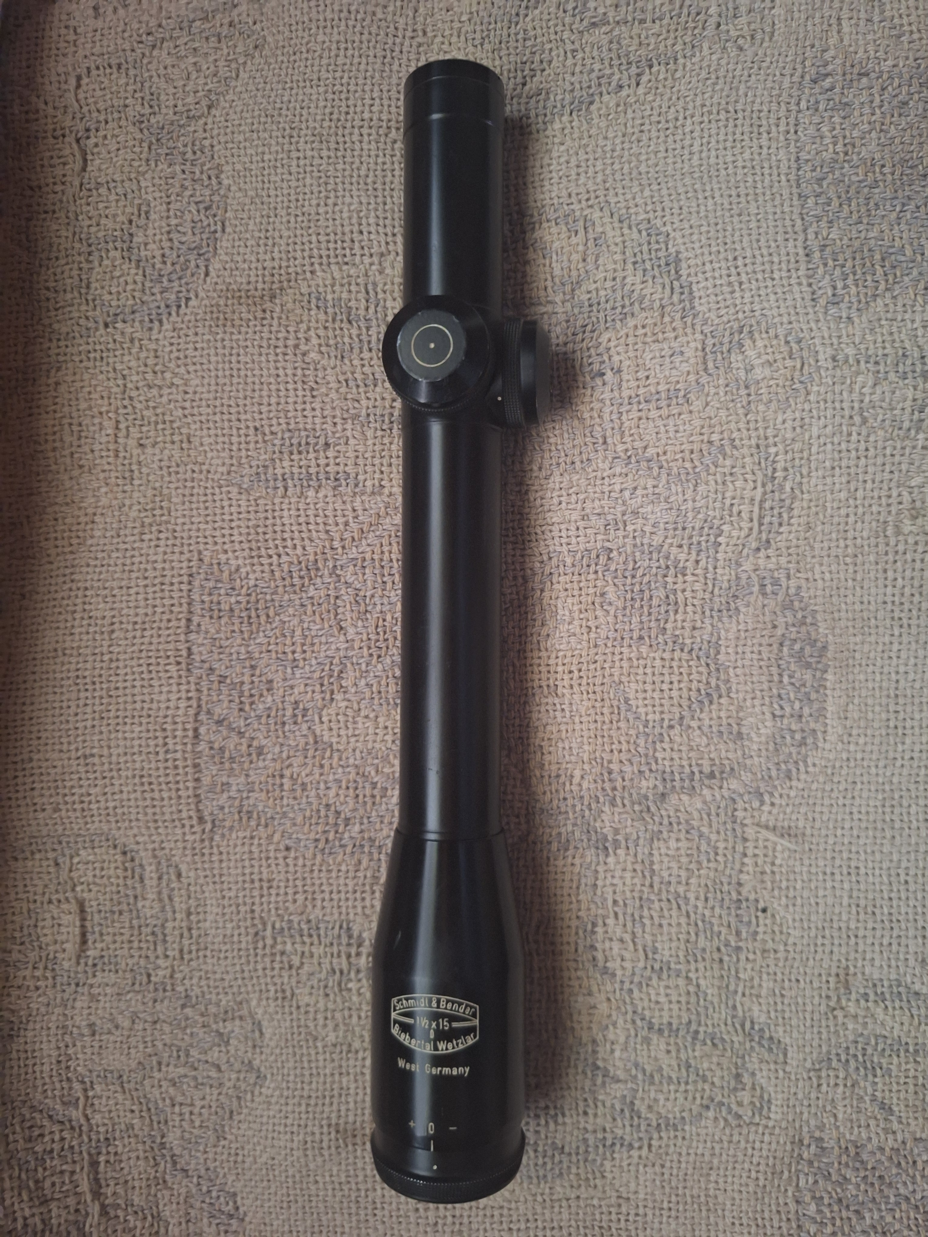 schmid&bender 1 1/2 x 15 rifle scope