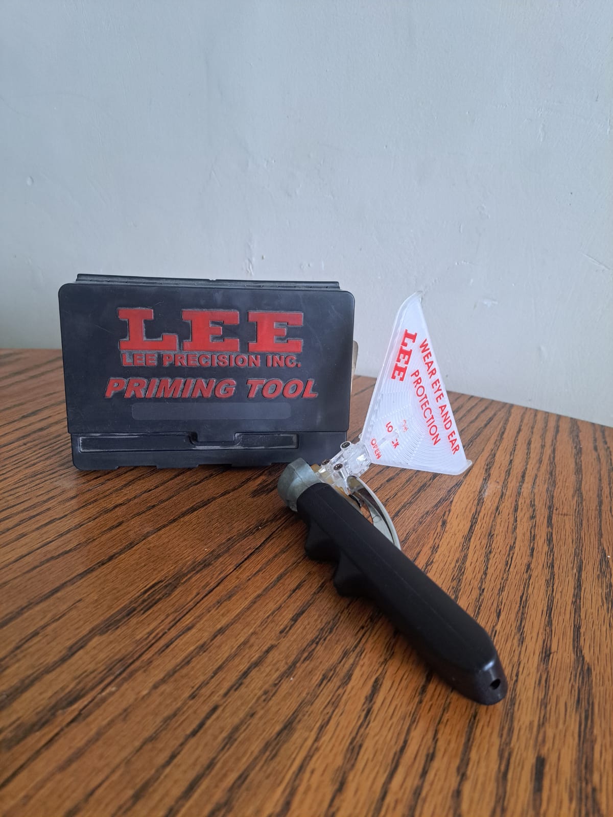 Lee priming tool