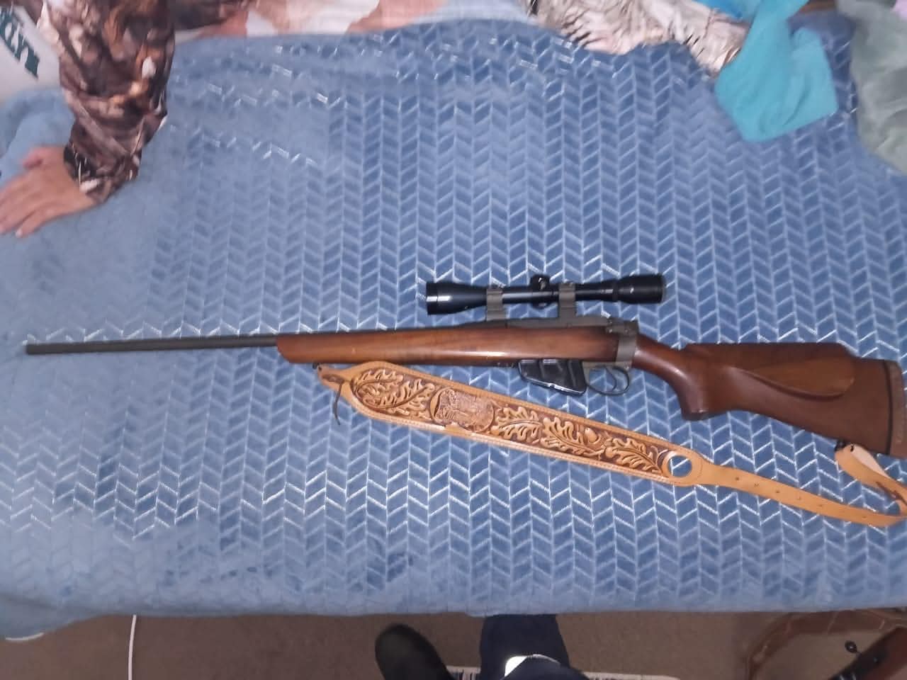 Lee Enfield. 303 British