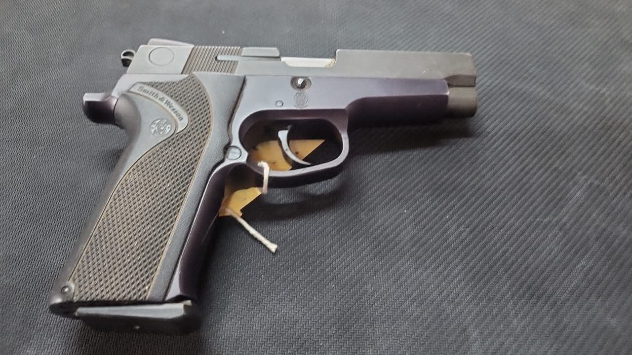 Smith & Wesson 9mm