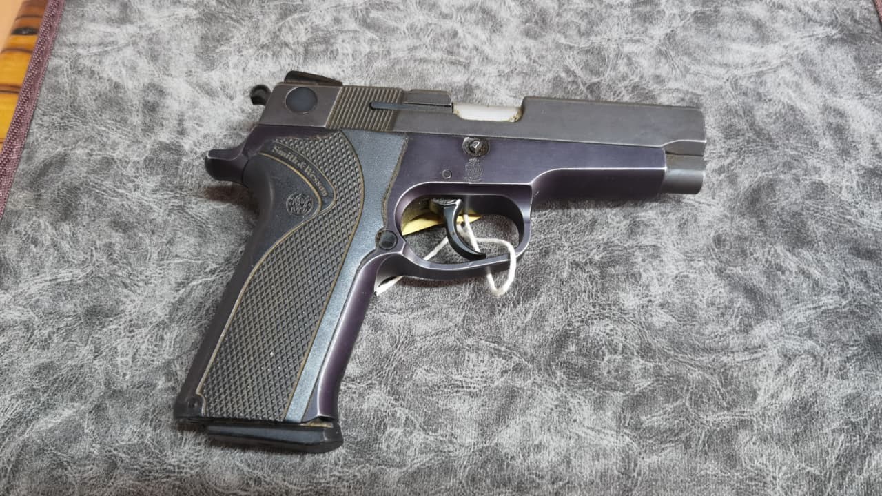 Smith & Wesson 9mm