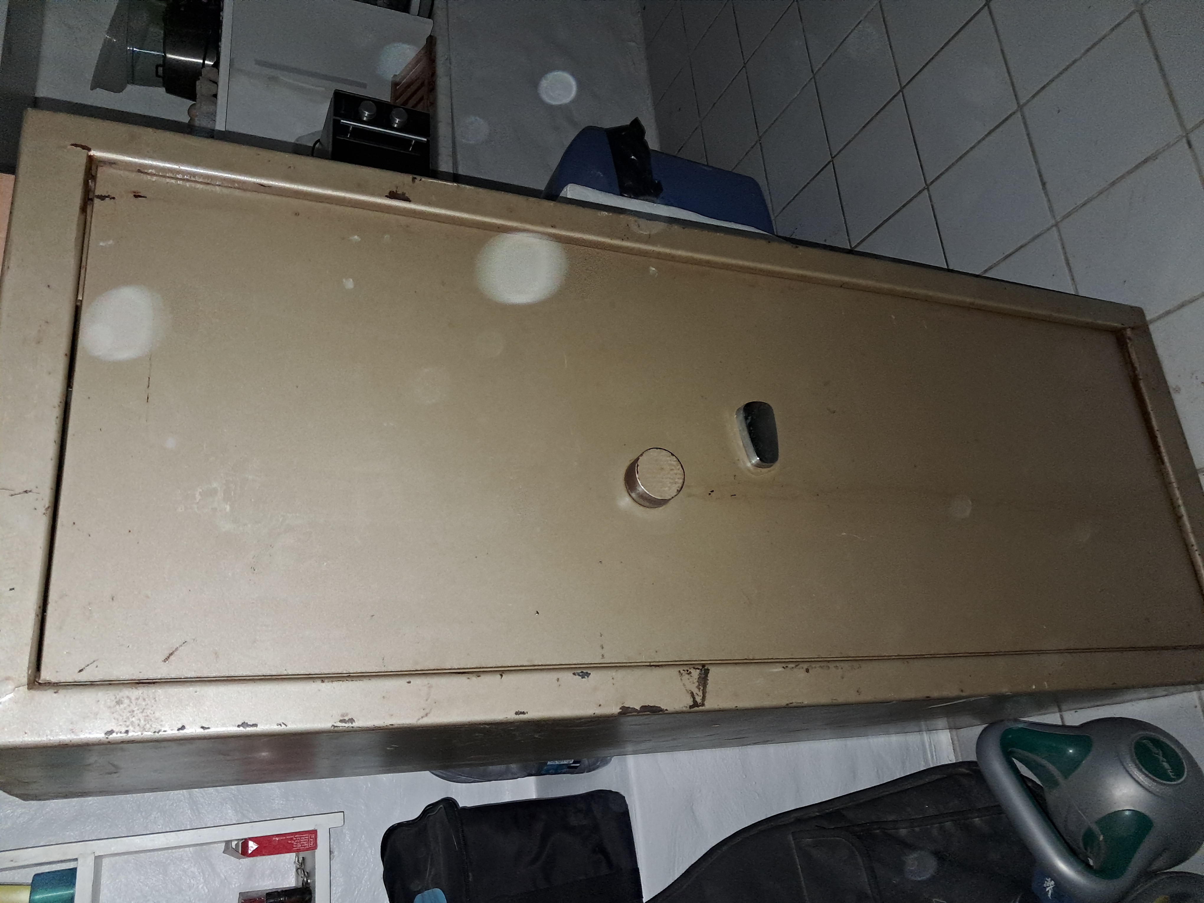 8 Rifle Safe