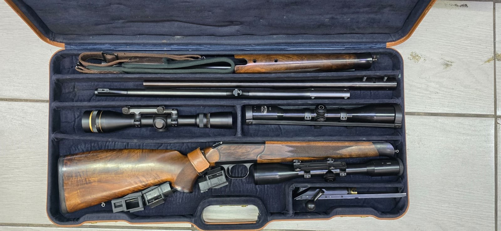 R93 Blaser (3 x Barrels) 9.3x62 Mauser & 30-06 Spring & 243 Win