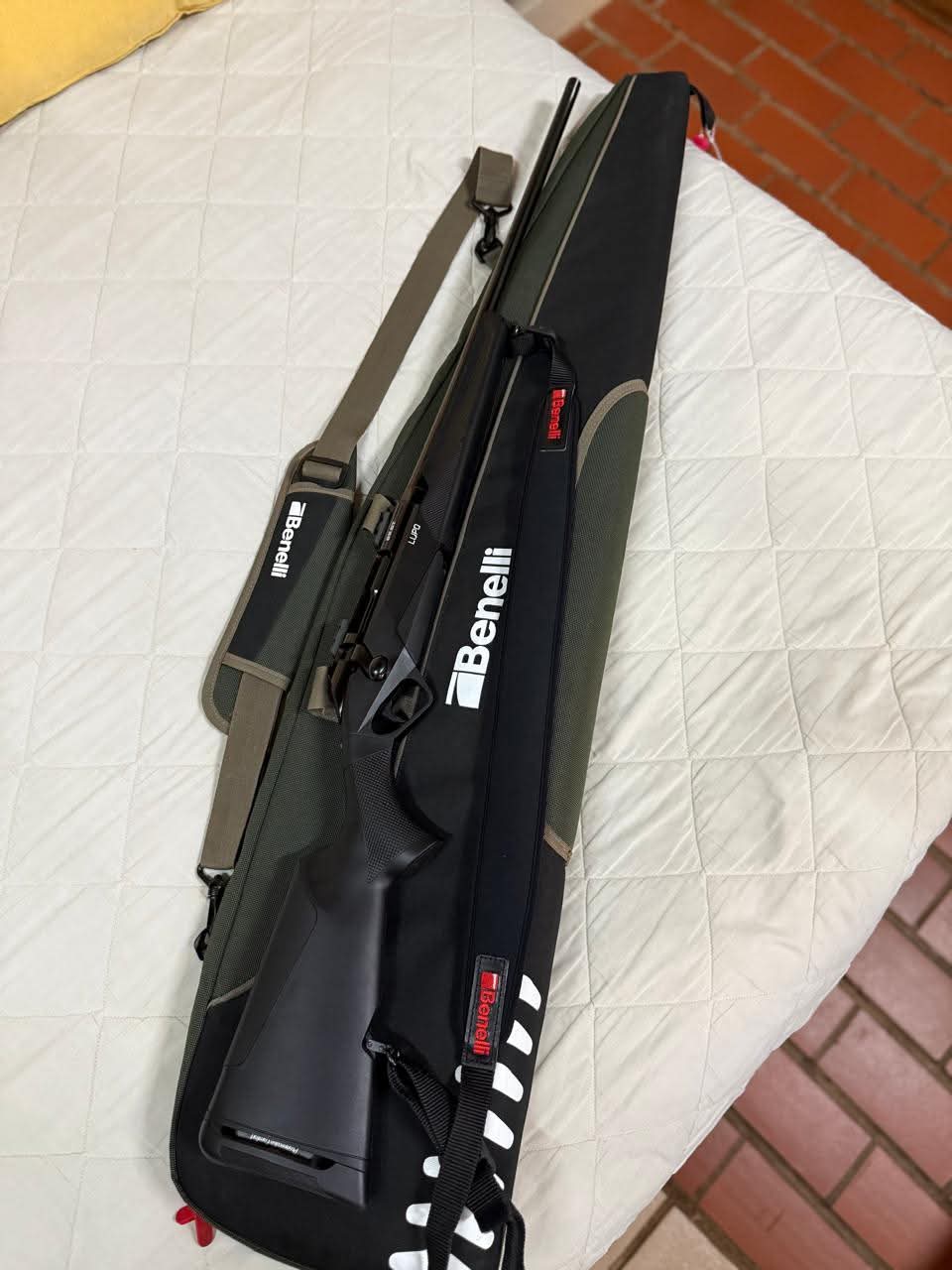 Benelli Lupo 300 Win Mag
