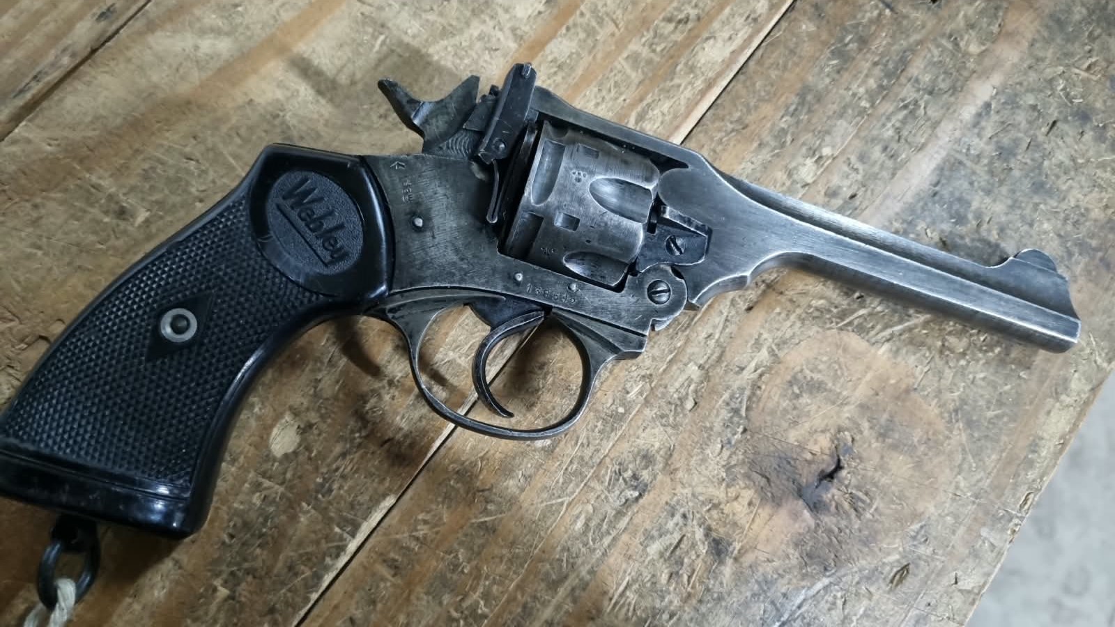 Webley & Scott 38 S&W